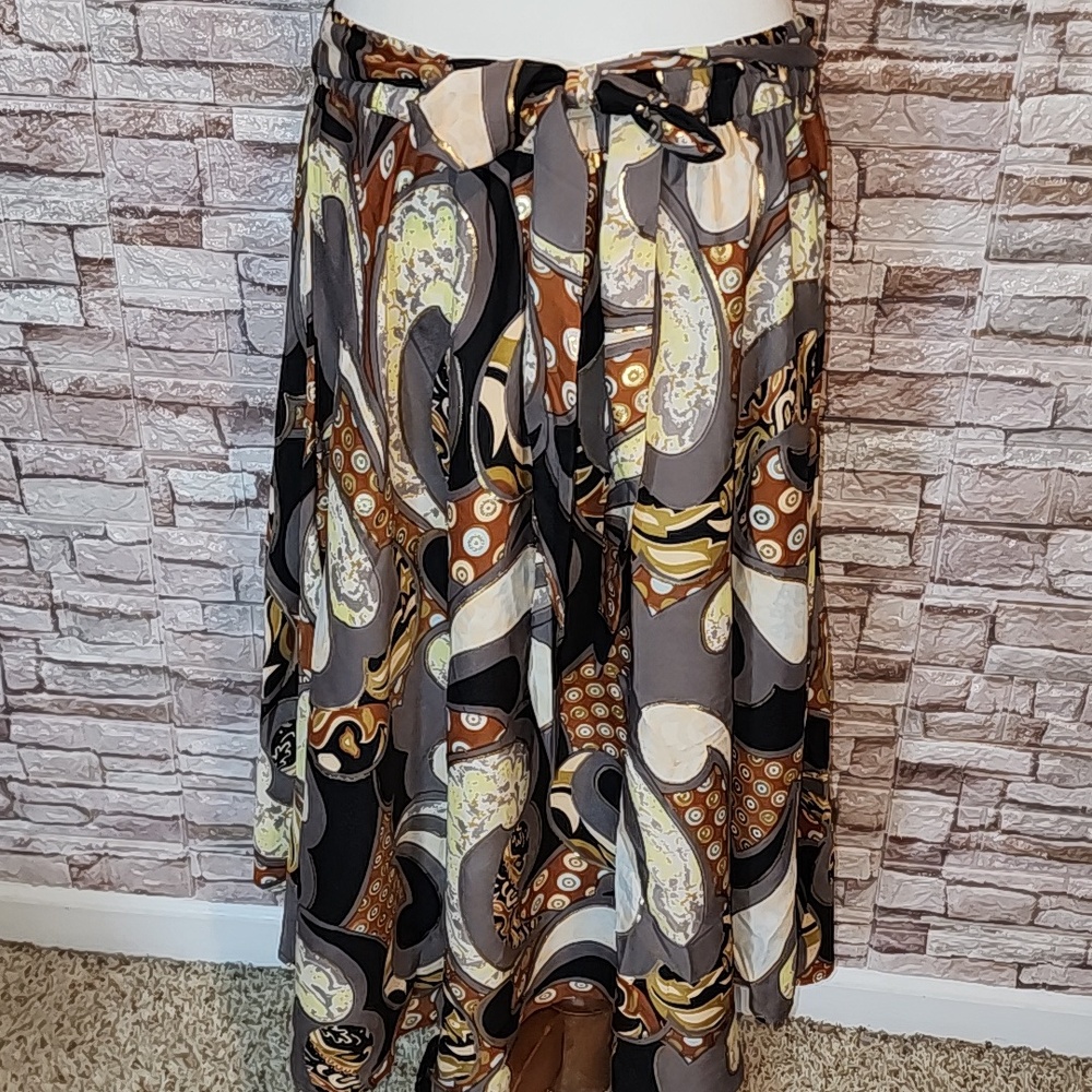 Mix Nouveau Tan/Gold Elastic Waist Lightweigh Skirt